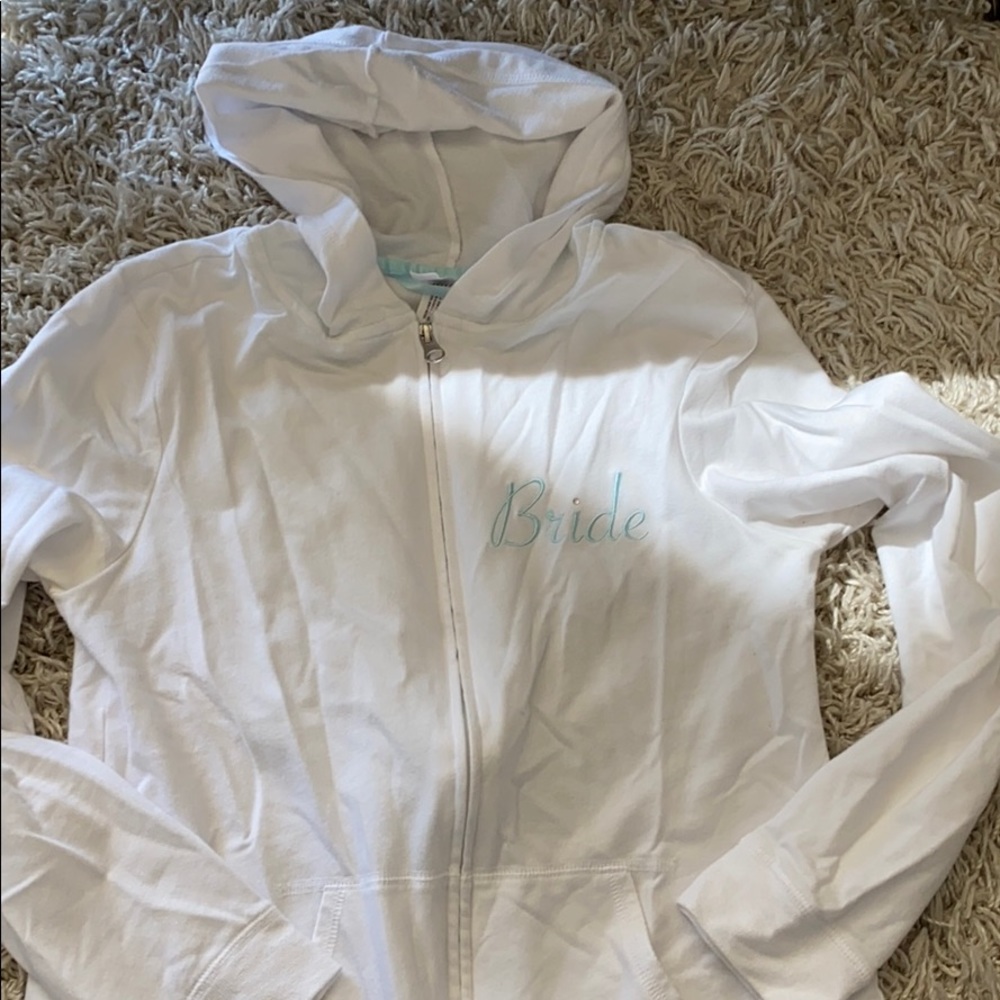 Bride zip up long sleeve